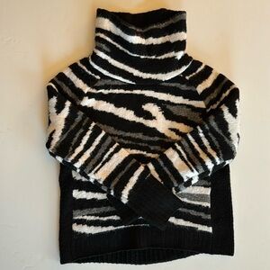 RD Style thick cowl-neck sweater, women’s S, EUC